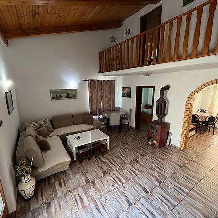 Holiday Home Bratica Ulcinj Eksteriør billede