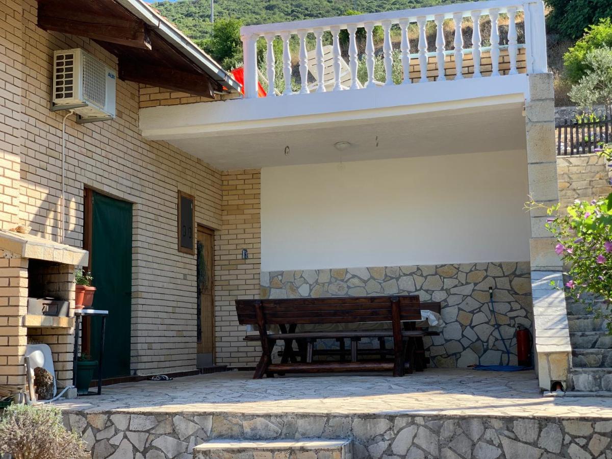 Holiday Home Bratica Ulcinj Eksteriør billede