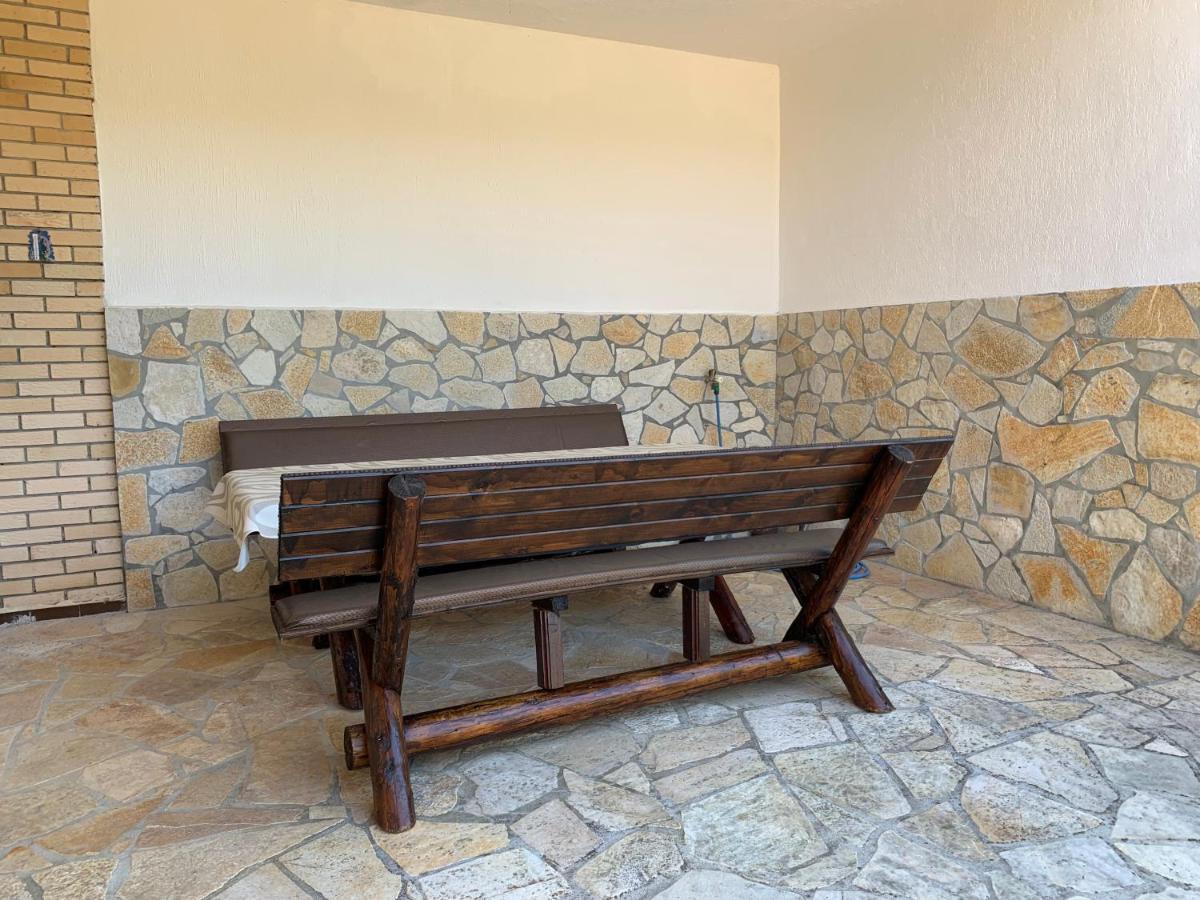 Holiday Home Bratica Ulcinj Eksteriør billede
