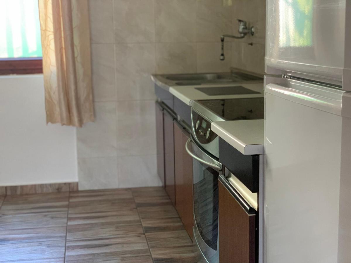 Holiday Home Bratica Ulcinj Eksteriør billede