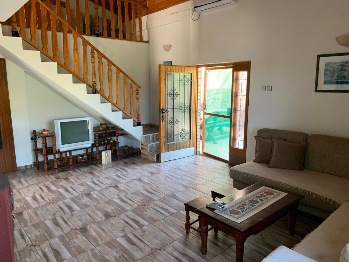 Holiday Home Bratica Ulcinj Eksteriør billede