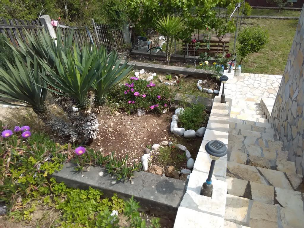 Holiday Home Bratica Ulcinj Eksteriør billede